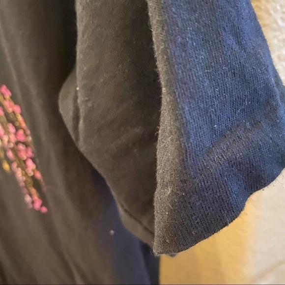 Vintage Bird & Floral Design Black T-Shirt-Medium - Picture 7 of 7